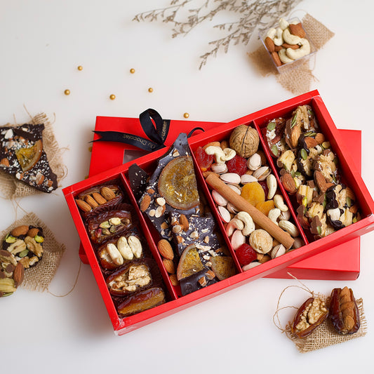 The Deluxe Medley Gift Box
